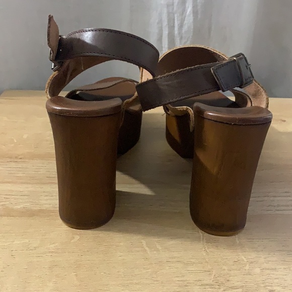 3/$88! Musse & Cloud sandals, 39 Spain - Picture 3 of 6